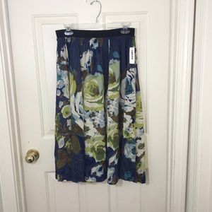 NWT Old Navy Skirt-S